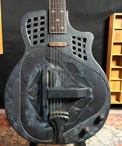 Royall Trifecta Relic Distressed Copper 14 Fret Cutaway Brass Tricone With Pickup